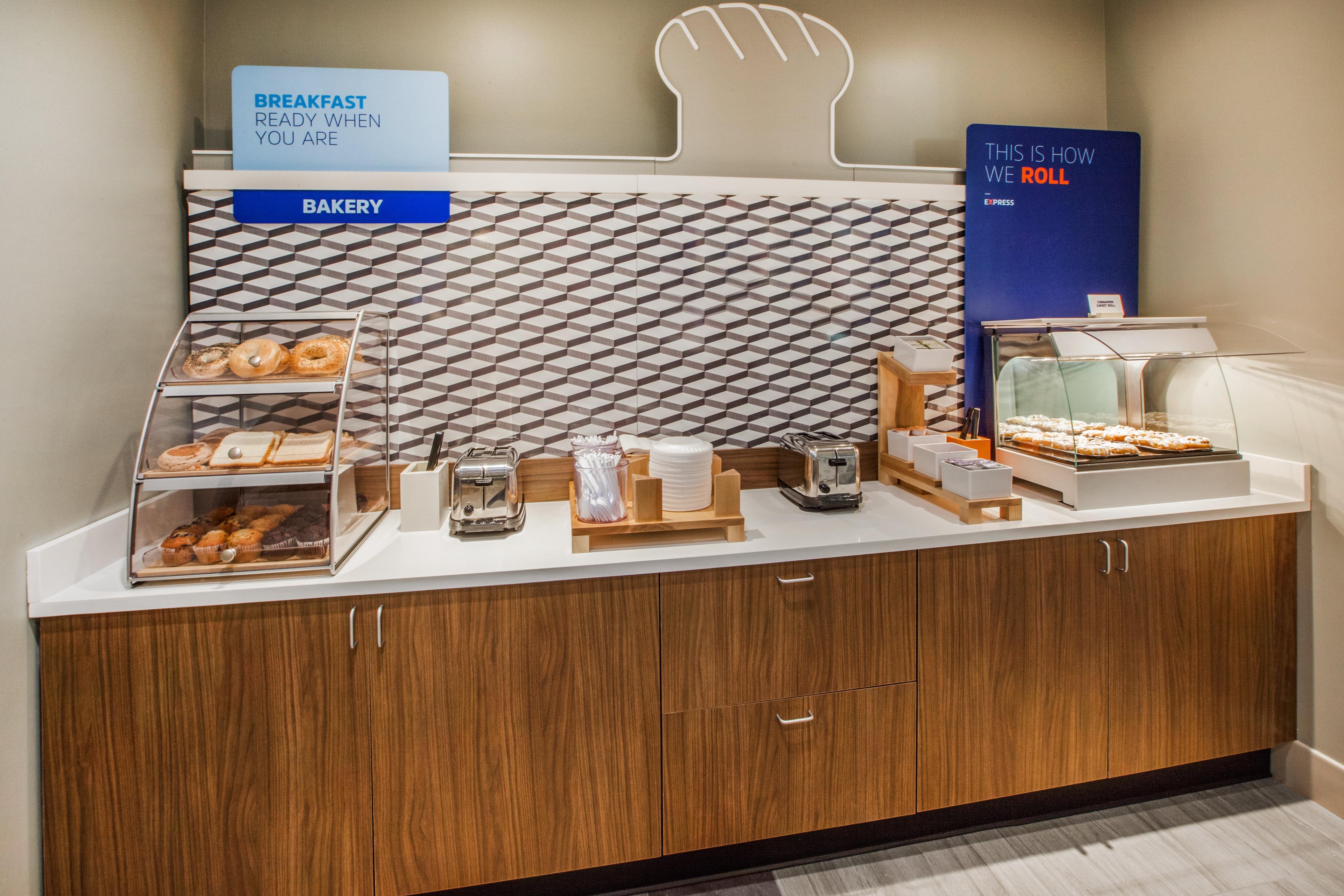 Holiday Inn Express & Suites Medina By Ihg Exteriör bild