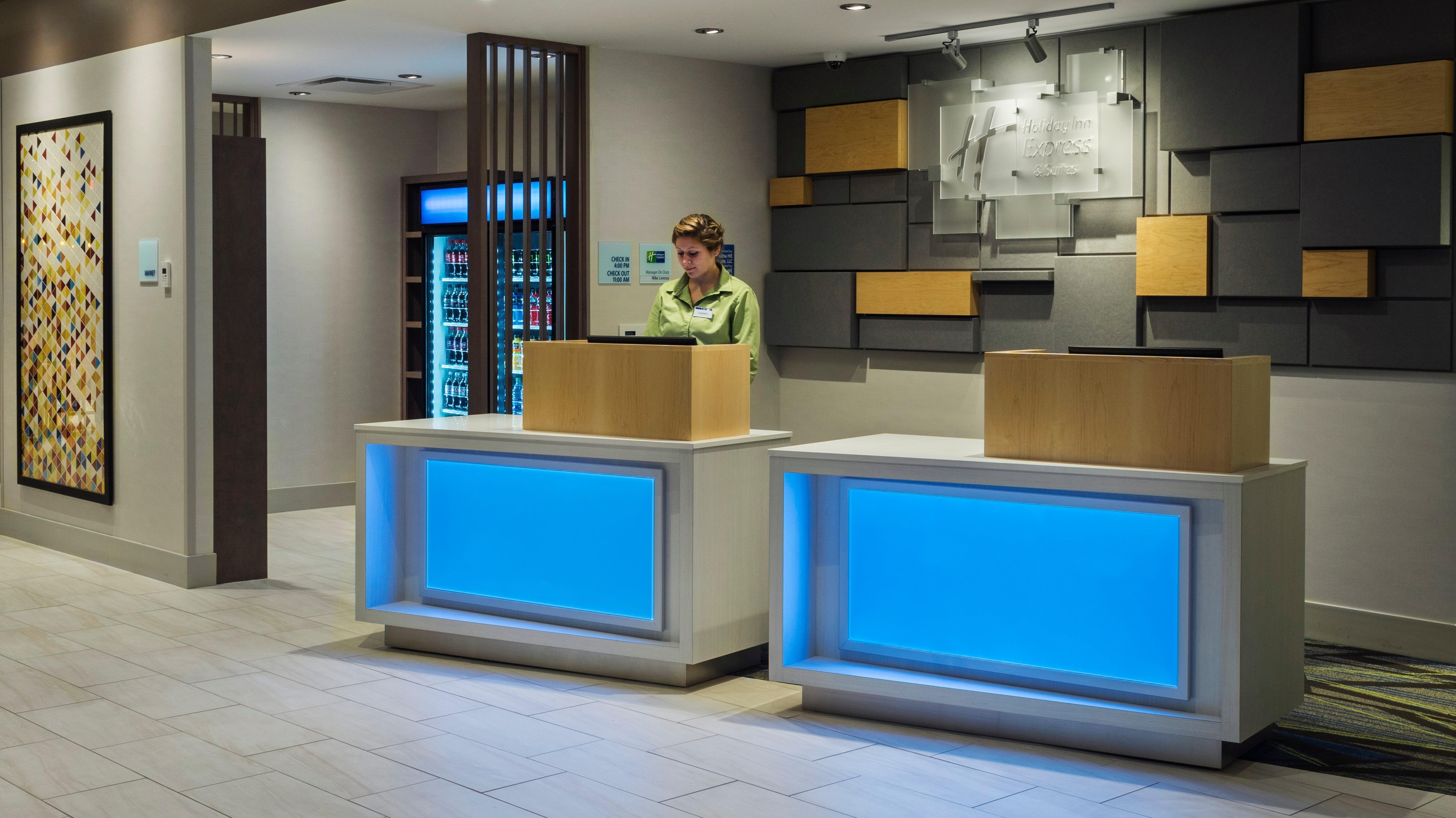 Holiday Inn Express & Suites Medina By Ihg Exteriör bild